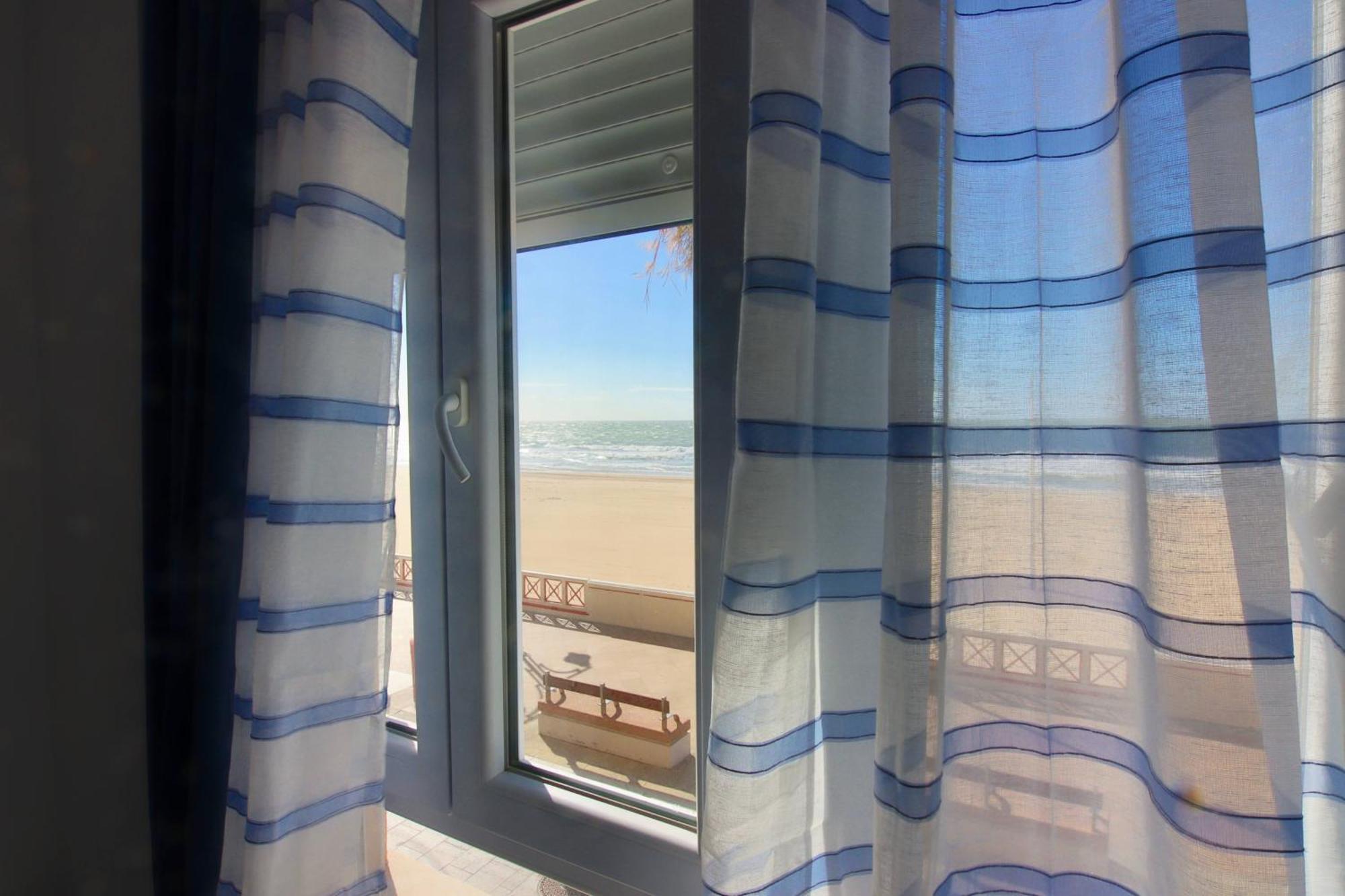 Aranpe Playa Cadiz Apartment Bagian luar foto