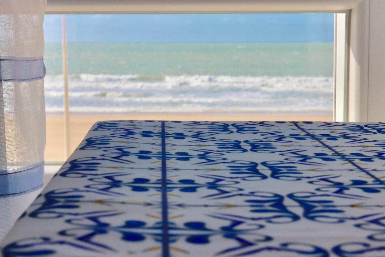 Aranpe Playa Cadiz Apartment Bagian luar foto